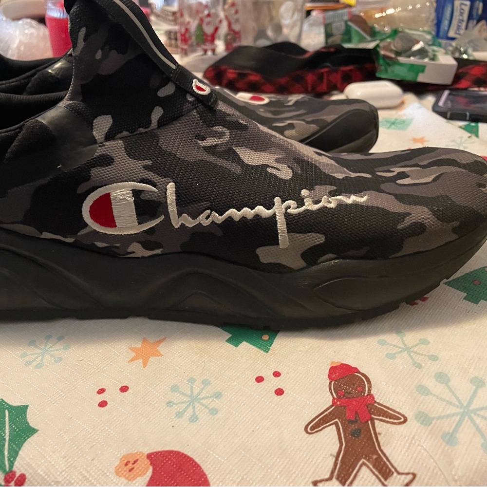 Men’s Champion Slip On Apex Camo Sneakers. ONLY WORN TWICE